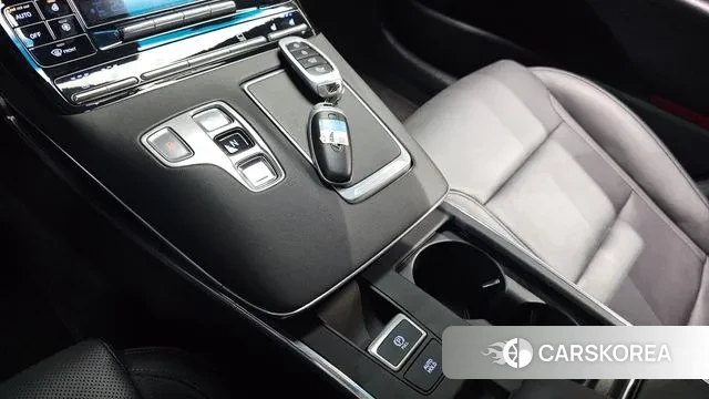 Hyundai The New Grandeur IG id 3777943 из Кореи 19