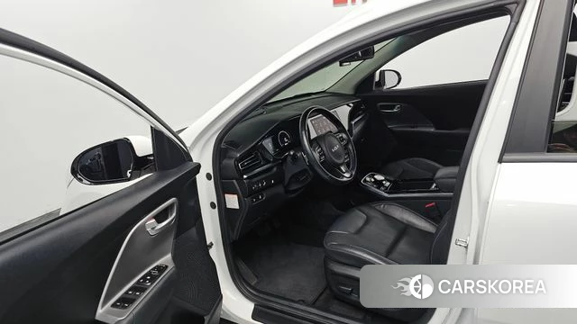 Kia Niro Plus id 4792576 из Кореи 32