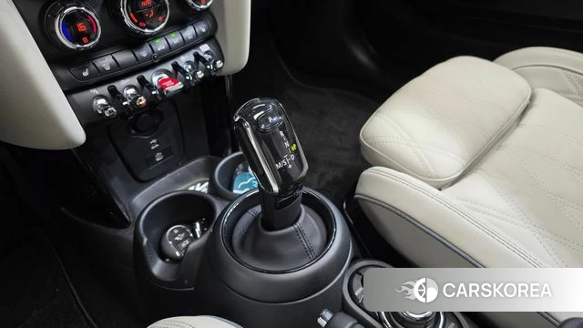 Mini Cooper S id 4735728 из Кореи 31