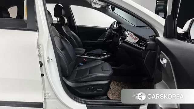 Kia Niro Plus id 3746288 из Кореи 19