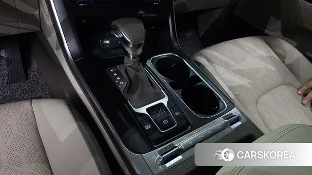 Kia Carnival 4th generation id 3022035 из Кореи 19