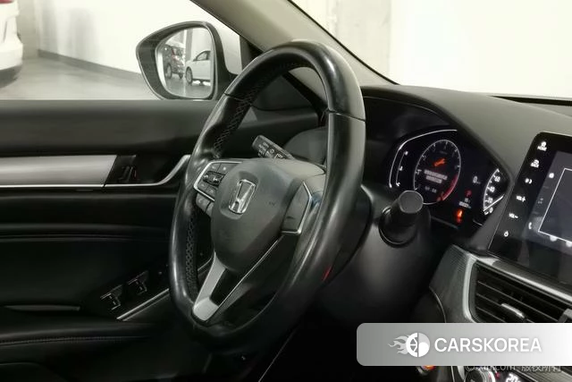 Honda Accord id 4297786 из Китая 23