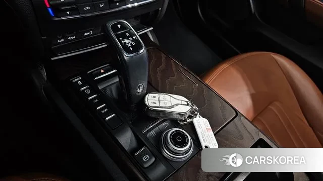 Maserati Ghibli id 3772032 из Кореи 19