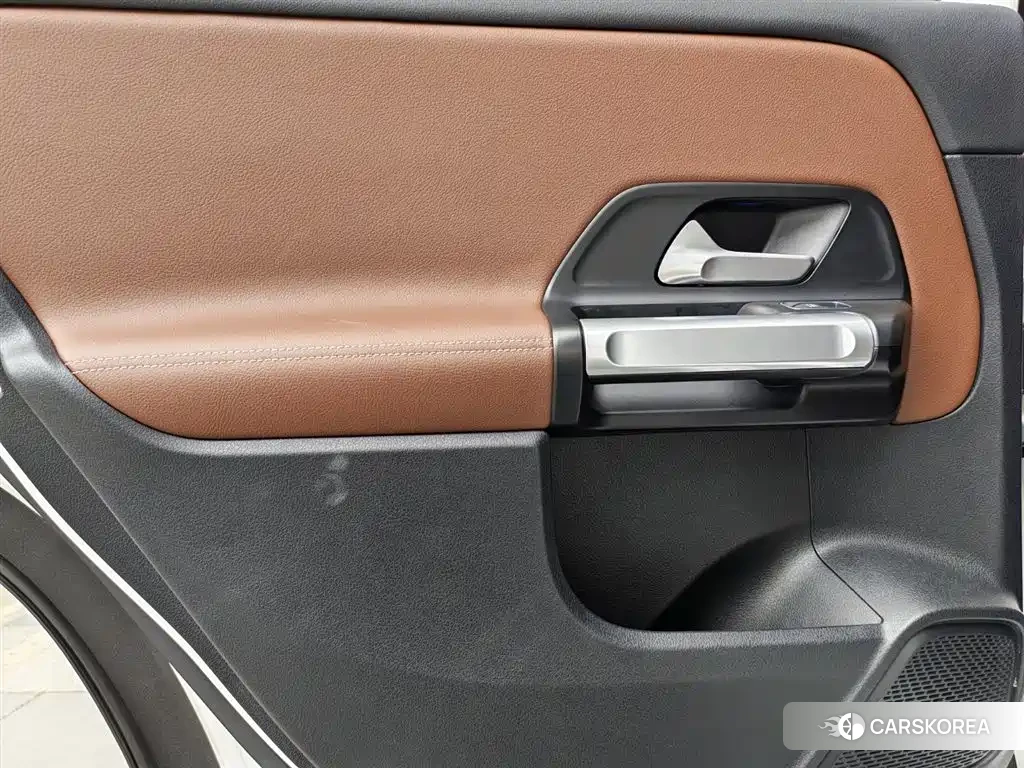 Mercedes-Benz GLB id 4538850 из Китая 23