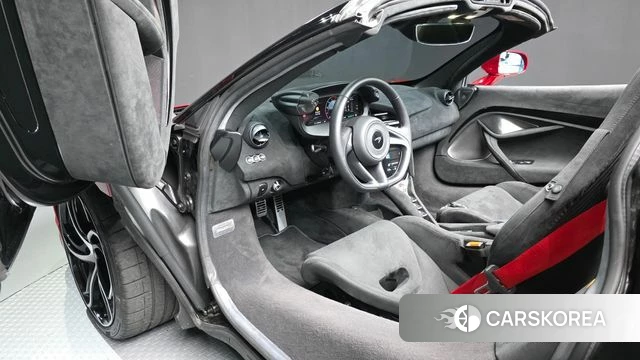 McLaren 750S id 4408159 из Кореи 35