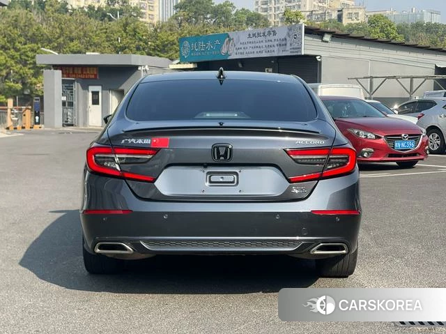 Honda Accord id 4341749 из Китая 9
