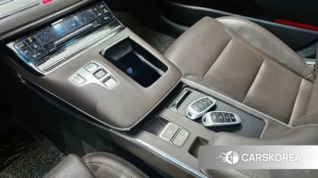 Hyundai The New Grandeur IG id 3722626 из Кореи 19