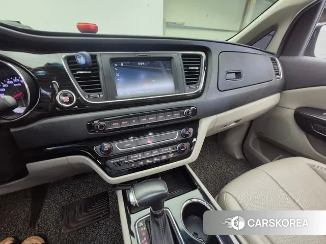 Kia The New Carnival id 3055421 из Кореи 19