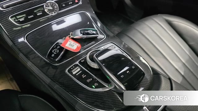 Mercedes-Benz E-Class W213 id 4385132 из Кореи 29