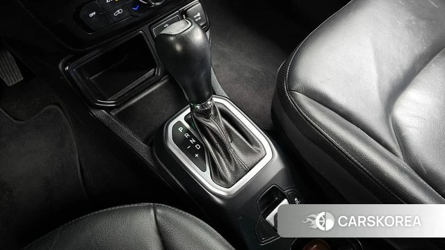 Jeep Renegade id 4615286 из Кореи 31