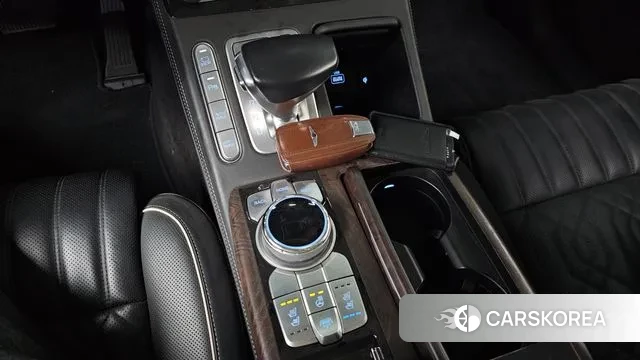 Genesis G90 id 3626849 из Кореи 19