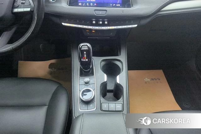 Cadillac XT4 id 3803872 из Китая 16