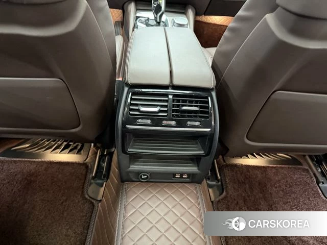 BMW 5 series PHEV id 4213373 из Китая 35