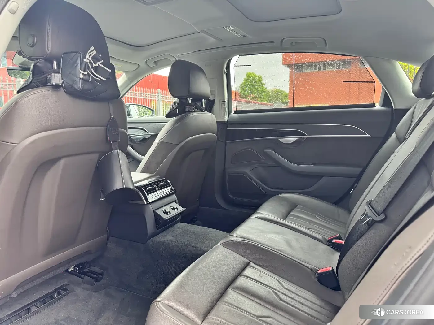 Audi A8 id 4600903 из Китая 9