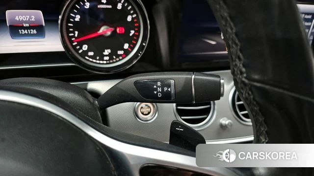 Mercedes-Benz E-Class W213 id 3917161 из Кореи 19