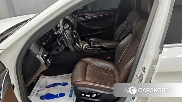 BMW 5 Series (G30) id 3966010 из Кореи 17