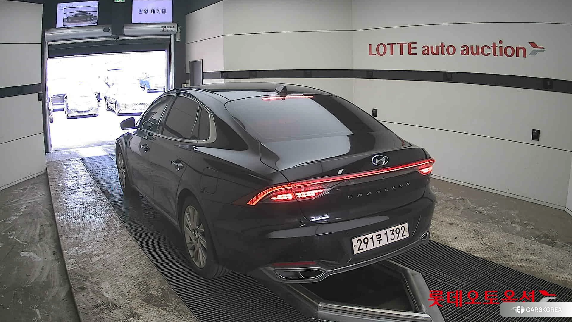 Hyundai Grandeur Hybrid id 3881992 из Кореи 38