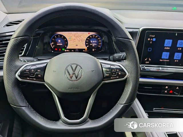 Volkswagen Tourang id 4301856 из Китая 19