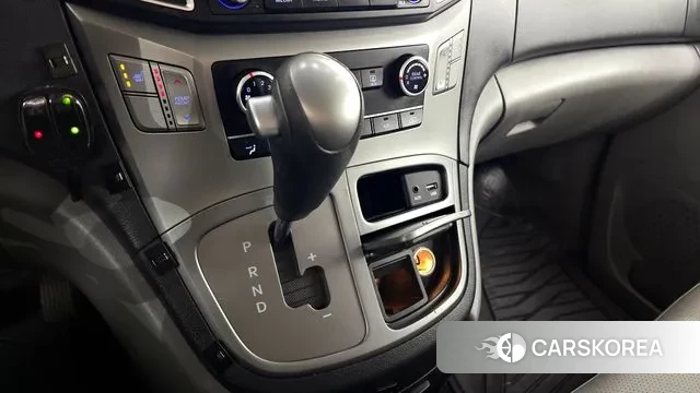 Hyundai The New Grand Starex id 3551844 из Кореи 19