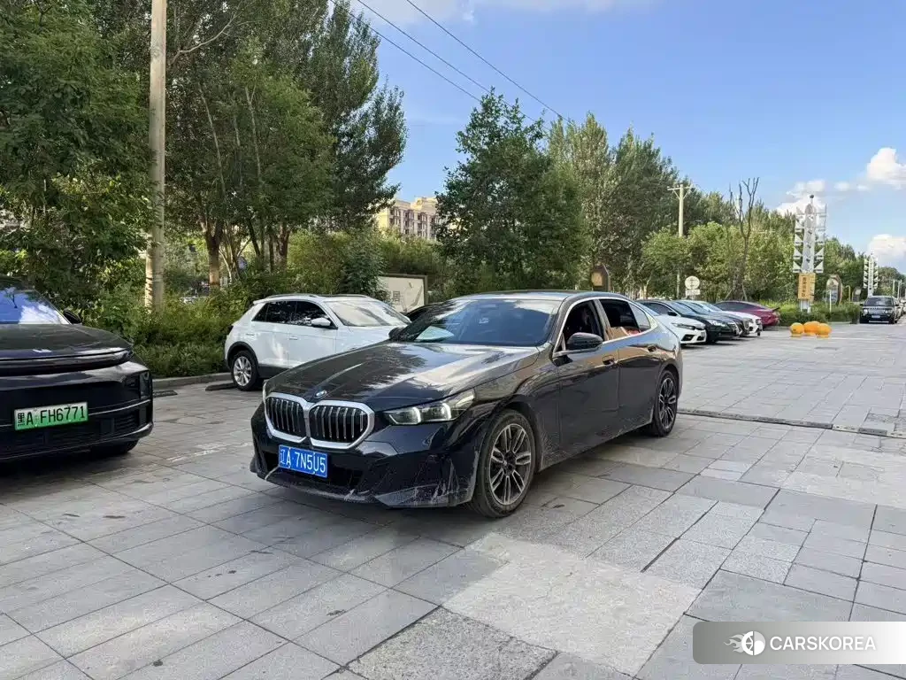 BMW 5 series id 4576415 из Китая 9