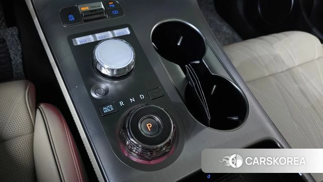 Genesis GV70 id 4879566 из Кореи 32