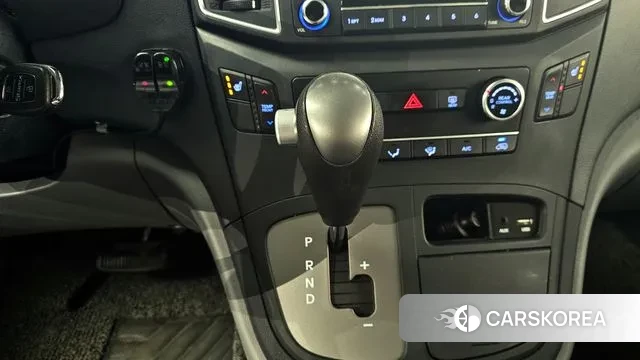 Hyundai The New Grand Starex id 3363011 из Кореи 19