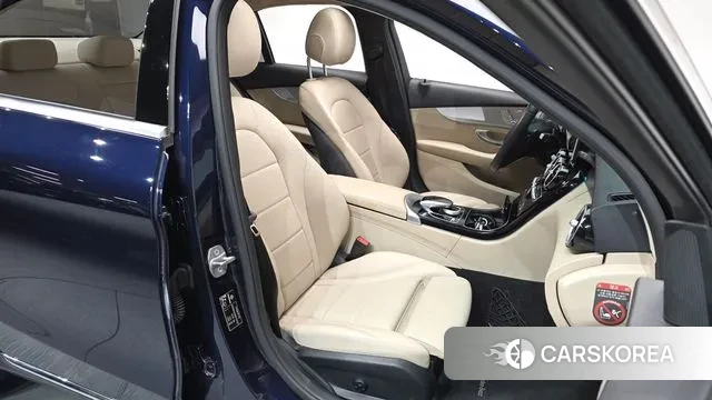 Mercedes-Benz C-Class W205 id 3515362 из Кореи 19