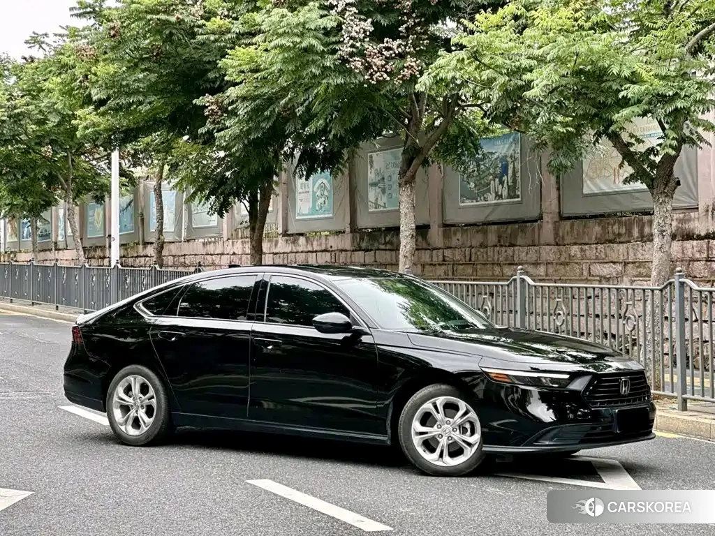 Honda Accord id 4644532 из Китая 9