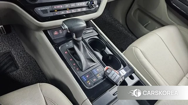 Kia All New Carnival id 3259643 из Кореи 19