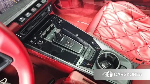 Porsche 911(992) id 3402541 из Кореи 19