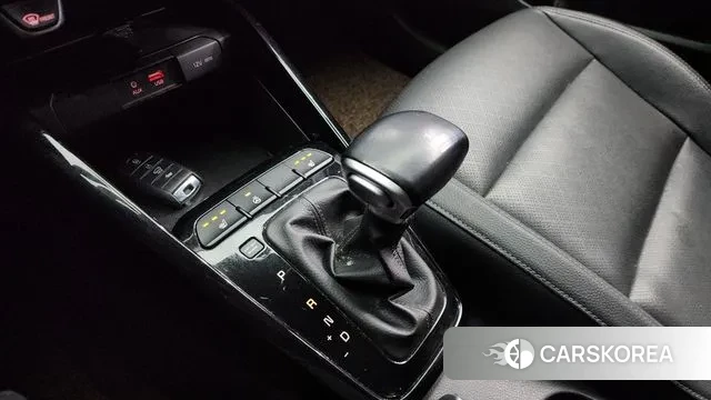 Kia Stonic id 3578869 из Кореи 19