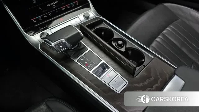 Audi A6 (C8) id 3560860 из Кореи 19