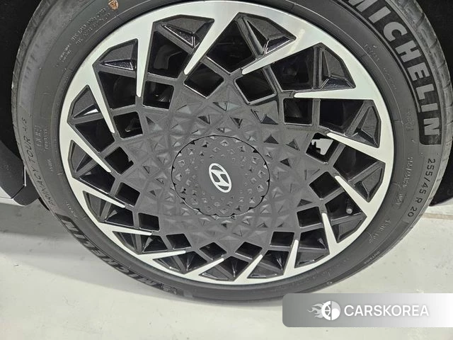 Hyundai Ionic 5 id 4323476 из Кореи 19
