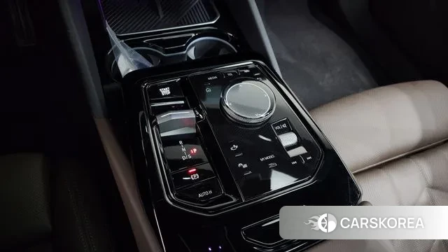 BMW 5 Series (G60) id 3763761 из Кореи 19