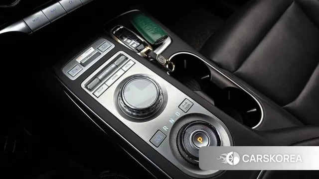 Genesis GV70 id 3752286 из Кореи 19