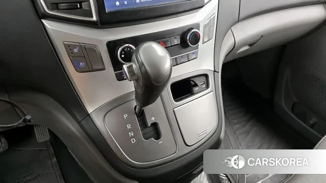 Hyundai The New Grand Starex id 3054582 из Кореи 19