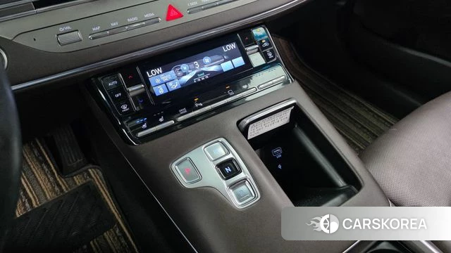 Hyundai The New Grandeur IG Hybrid id 4519992 из Кореи 33