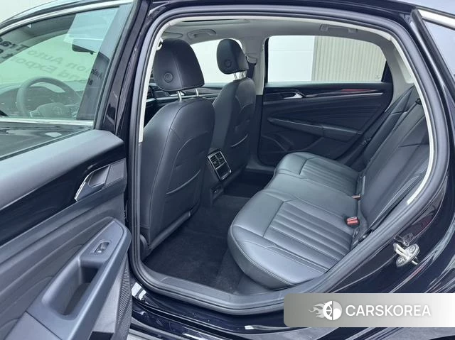 Volkswagen Passat id 4336004 из Китая 21