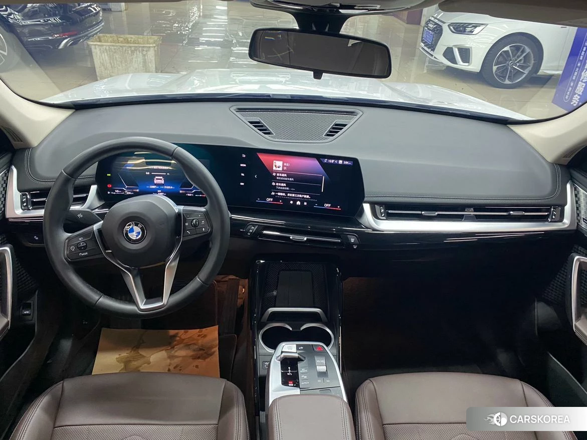 BMW X1 id 4504781 из Китая 9