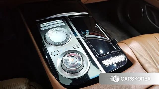 Genesis G80 (RG3) id 3264477 из Кореи 19