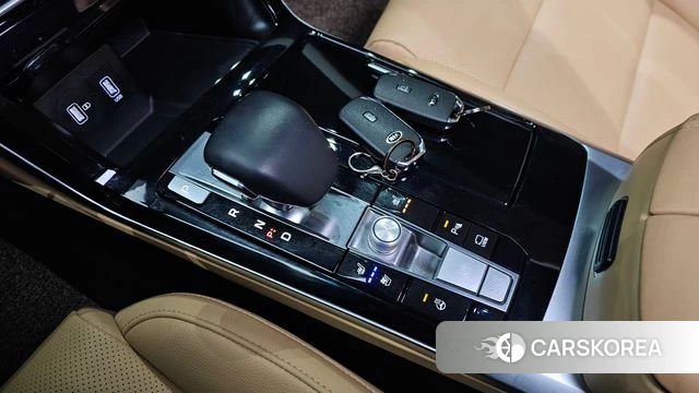 Kia K7 Premier Hybrid id 3954747 из Кореи 19