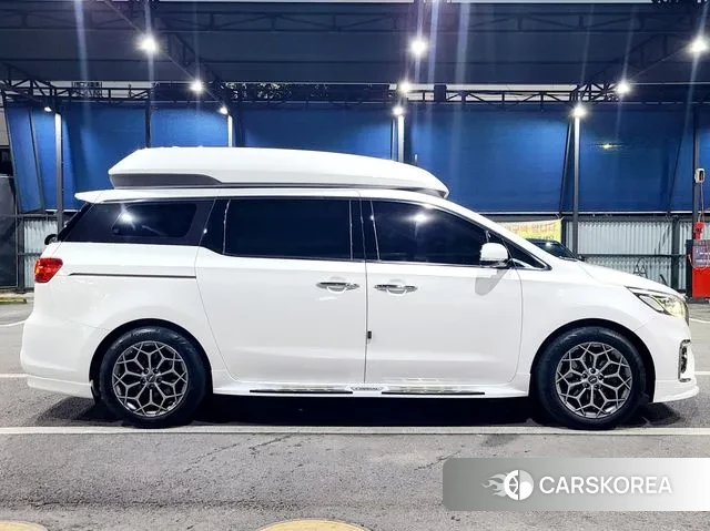 Kia The New Carnival id 2995605 из Кореи 19