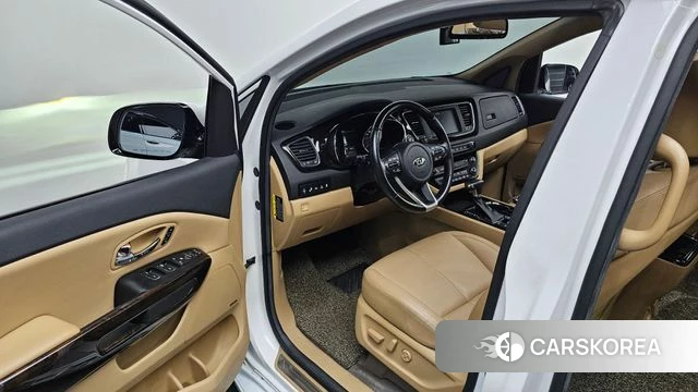 Kia The New Carnival id 4552063 из Кореи 29