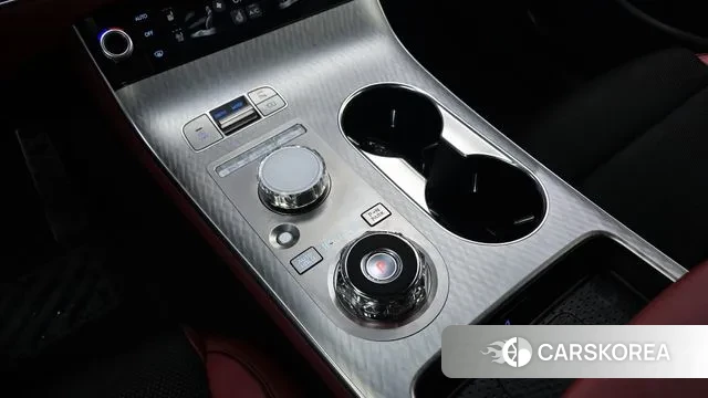 Genesis GV70 id 3502436 из Кореи 19