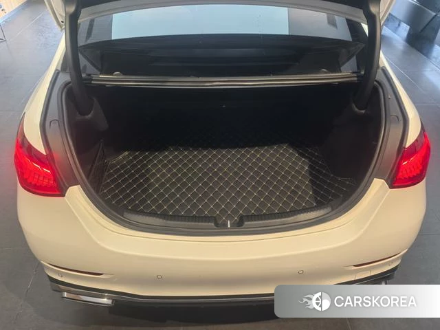 Mercedes-Benz Class C id 4207008 из Китая 11