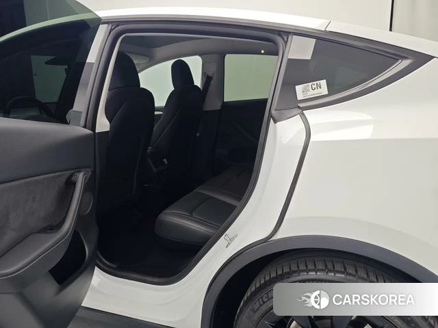 Tesla Model Y id 4209996 из Китая 19