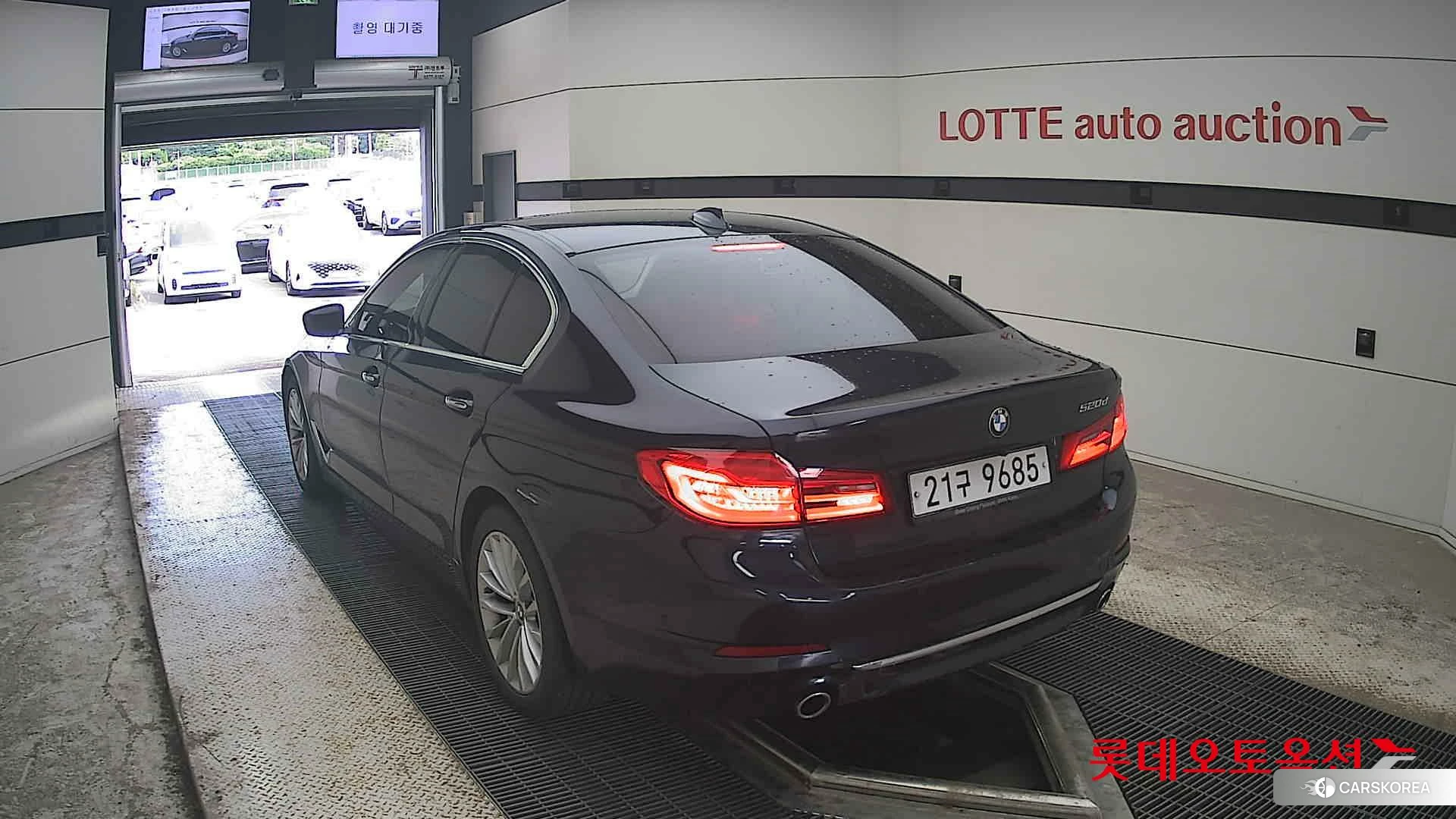 BMW  520d id 4498332 из Кореи 37