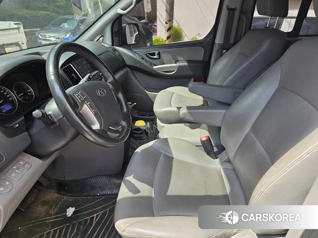 Hyundai The New Grand Starex id 4855990 из Кореи 15