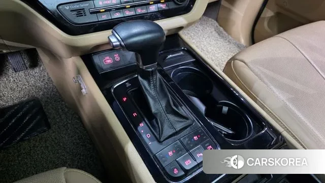 Kia All New Carnival id 3617374 из Кореи 19