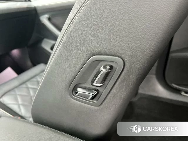 Volkswagen Magotan PHEV id 4273241 из Китая 30
